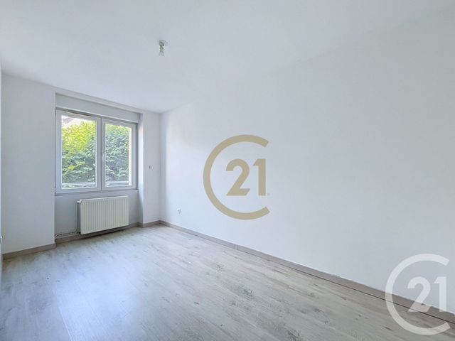 Appartement F3 à vendre - 3 pièces - 68.68 m2 - BELFORT - 90 - FRANCHE-COMTE - Century 21 Agence Du Théâtre
