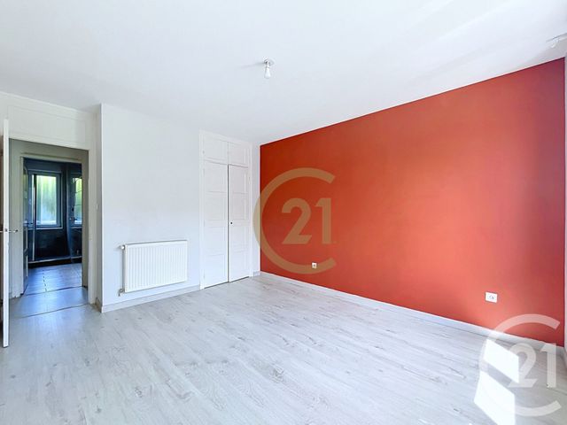 Appartement F3 à vendre - 3 pièces - 68.68 m2 - BELFORT - 90 - FRANCHE-COMTE - Century 21 Agence Du Théâtre