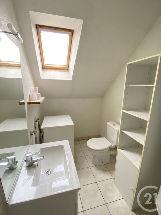 Appartement Studio à louer - 1 pièce - 25.0 m2 - DANJOUTIN - 90 - FRANCHE-COMTE - Century 21 Agence Du Théâtre