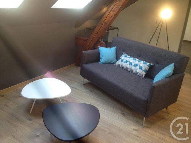 Appartement F2 à louer - 2 pièces - 40.0 m2 - BELFORT - 90 - FRANCHE-COMTE - Century 21 Agence Du Théâtre