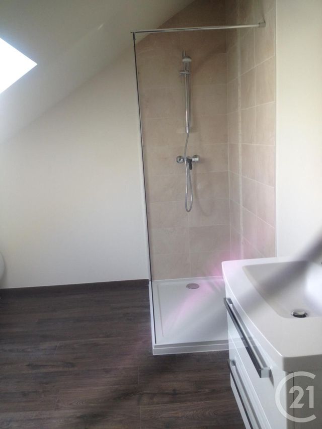 Appartement F2 à louer - 2 pièces - 40.0 m2 - BELFORT - 90 - FRANCHE-COMTE - Century 21 Agence Du Théâtre