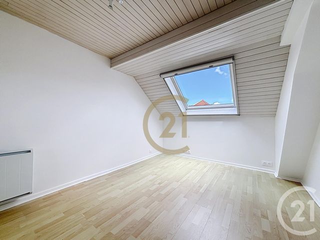 Appartement F2 à louer - 2 pièces - 40.27 m2 - BELFORT - 90 - FRANCHE-COMTE - Century 21 Agence Du Théâtre