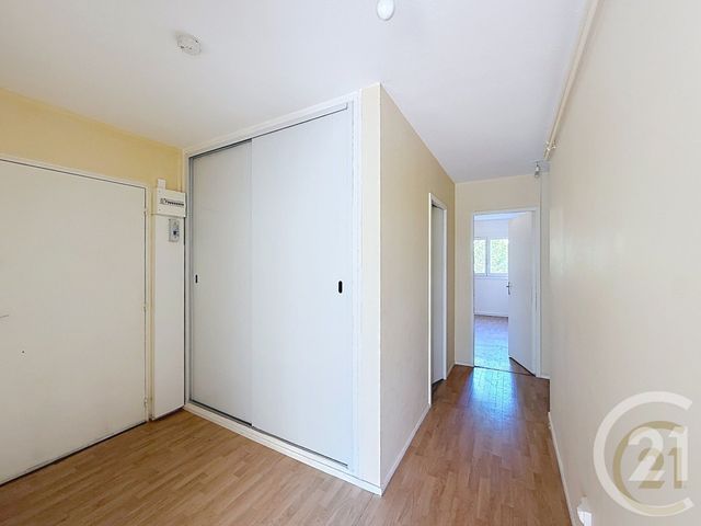 Appartement F3 à louer - 3 pièces - 79.0 m2 - BELFORT - 90 - FRANCHE-COMTE - Century 21 Agence Du Théâtre