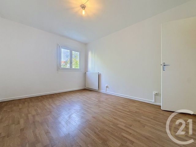 Appartement F3 à louer - 3 pièces - 79.0 m2 - BELFORT - 90 - FRANCHE-COMTE - Century 21 Agence Du Théâtre