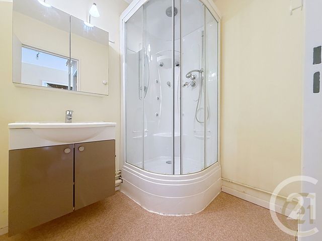 Appartement F3 à louer - 3 pièces - 79.0 m2 - BELFORT - 90 - FRANCHE-COMTE - Century 21 Agence Du Théâtre