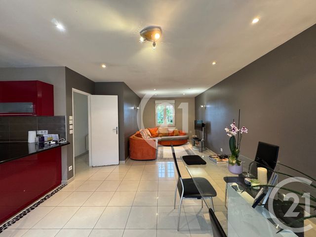 maison à louer - 4 pièces - 82.17 m2 - CHEVREMONT - 90 - FRANCHE-COMTE - Century 21 Agence Du Théâtre