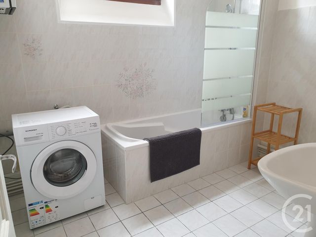 Appartement F3 à louer - 3 pièces - 65.0 m2 - BELFORT - 90 - FRANCHE-COMTE - Century 21 Agence Du Théâtre