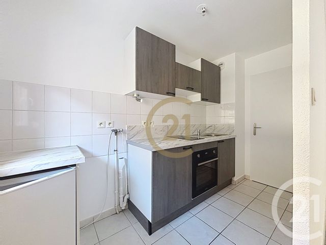 Appartement T2 à louer - 2 pièces - 44.17 m2 - BELFORT - 90 - FRANCHE-COMTE - Century 21 Agence Du Théâtre
