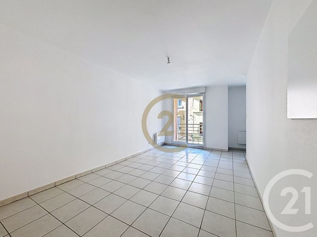 Appartement T2 à louer - 2 pièces - 44.17 m2 - BELFORT - 90 - FRANCHE-COMTE - Century 21 Agence Du Théâtre
