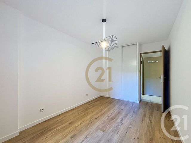 Appartement T3 à louer - 3 pièces - 64.87 m2 - BELFORT - 90 - FRANCHE-COMTE - Century 21 Agence Du Théâtre