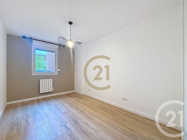 Appartement T3 à louer - 3 pièces - 64.87 m2 - BELFORT - 90 - FRANCHE-COMTE - Century 21 Agence Du Théâtre