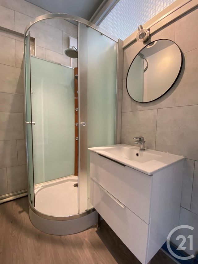 Appartement F3 à louer - 3 pièces - 55.9 m2 - BELFORT - 90 - FRANCHE-COMTE - Century 21 Agence Du Théâtre