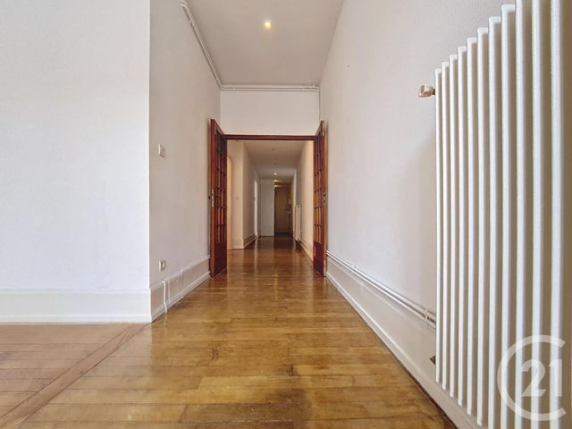 Appartement à louer - 3 pièces - 93.0 m2 - BELFORT - 90 - FRANCHE-COMTE - Century 21 Agence Du Théâtre