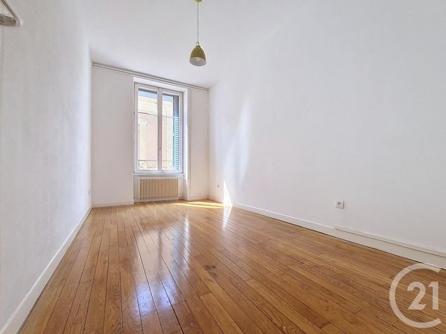 Appartement à louer - 3 pièces - 93.0 m2 - BELFORT - 90 - FRANCHE-COMTE - Century 21 Agence Du Théâtre