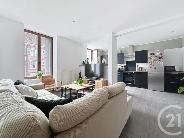 Appartement F4 à louer - 4 pièces - 85.0 m2 - BELFORT - 90 - FRANCHE-COMTE - Century 21 Agence Du Théâtre
