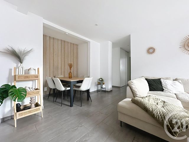 Appartement F4 à louer - 4 pièces - 85.0 m2 - BELFORT - 90 - FRANCHE-COMTE - Century 21 Agence Du Théâtre