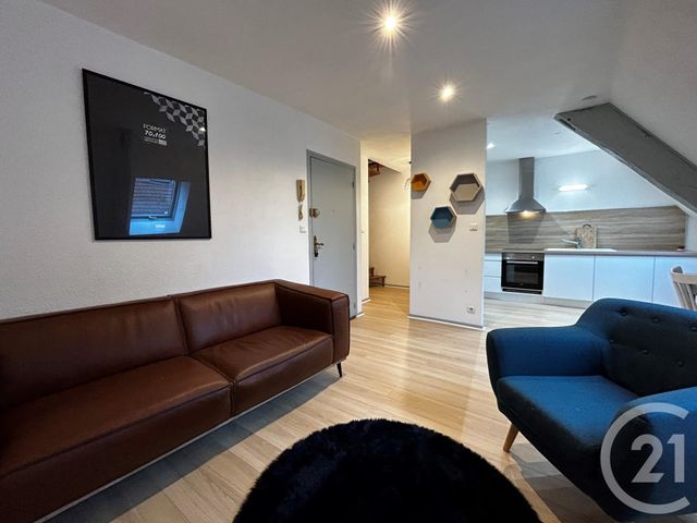 Appartement F3 à louer - 3 pièces - 58.0 m2 - DELLE - 90 - FRANCHE-COMTE - Century 21 Agence Du Théâtre