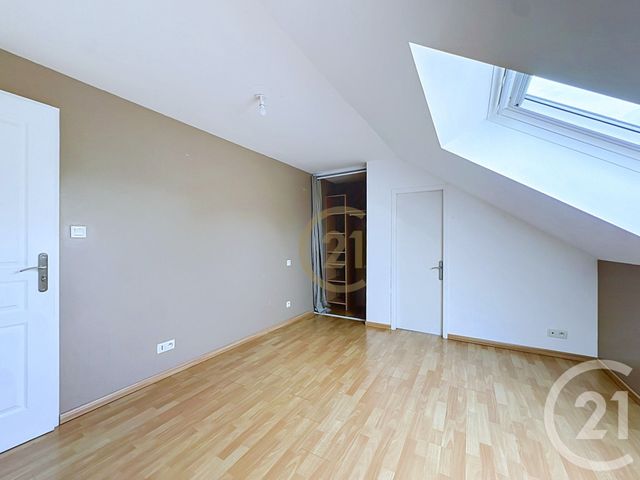 Appartement F4 à vendre - 4 pièces - 106.12 m2 - GRANDVILLARS - 90 - FRANCHE-COMTE - Century 21 Agence Du Théâtre