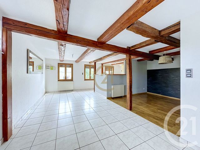 Appartement F4 à vendre - 4 pièces - 106.12 m2 - GRANDVILLARS - 90 - FRANCHE-COMTE - Century 21 Agence Du Théâtre