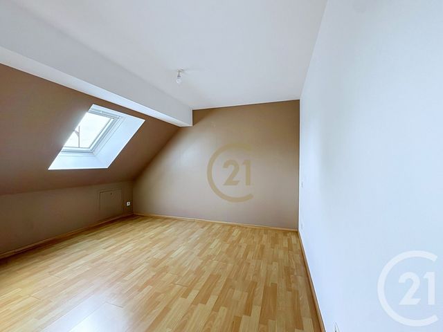 Appartement F4 à vendre - 4 pièces - 106.12 m2 - GRANDVILLARS - 90 - FRANCHE-COMTE - Century 21 Agence Du Théâtre