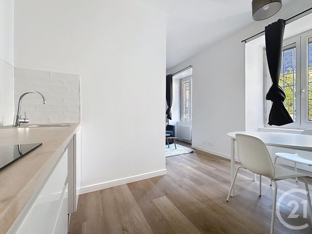 Appartement Studio à louer - 1 pièce - 30.0 m2 - BELFORT - 90 - FRANCHE-COMTE - Century 21 Agence Du Théâtre
