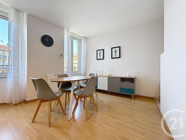 Appartement F3 à louer - 3 pièces - 60.0 m2 - BELFORT - 90 - FRANCHE-COMTE - Century 21 Agence Du Théâtre
