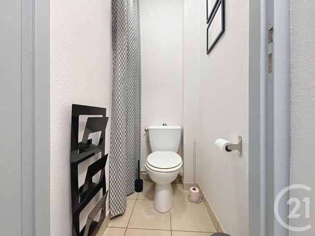 Appartement F3 à louer - 3 pièces - 60.0 m2 - BELFORT - 90 - FRANCHE-COMTE - Century 21 Agence Du Théâtre