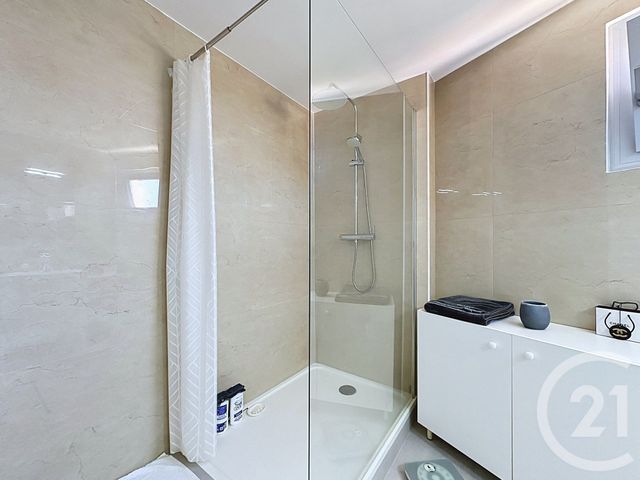 Appartement F3 à vendre - 3 pièces - 81.01 m2 - BELFORT - 90 - FRANCHE-COMTE - Century 21 Agence Du Théâtre