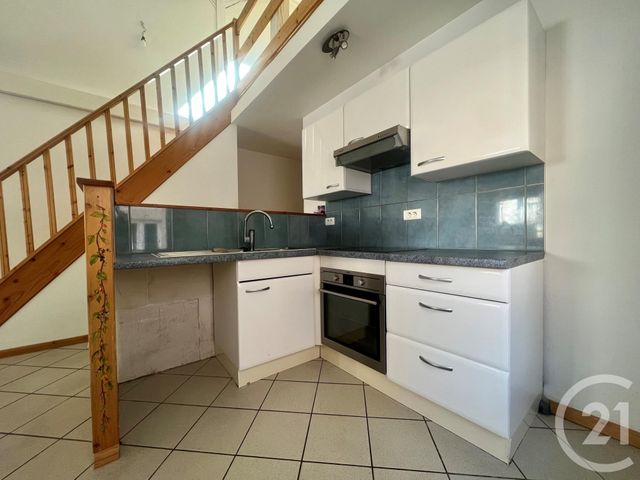 Appartement F5 à louer - 5 pièces - 95.0 m2 - BELFORT - 90 - FRANCHE-COMTE - Century 21 Agence Du Théâtre