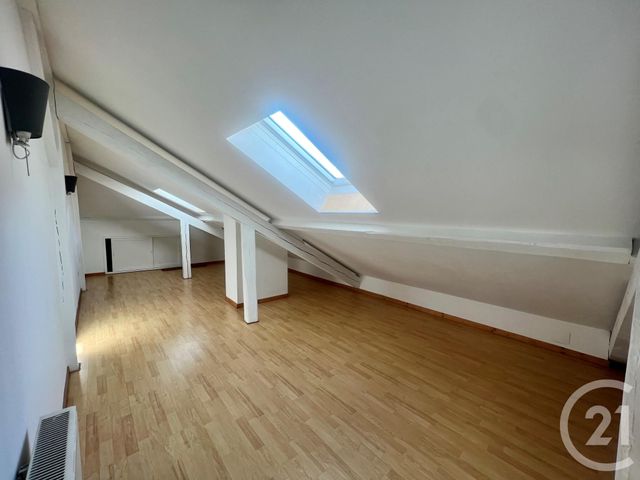 Appartement F5 à louer - 5 pièces - 95.0 m2 - BELFORT - 90 - FRANCHE-COMTE - Century 21 Agence Du Théâtre