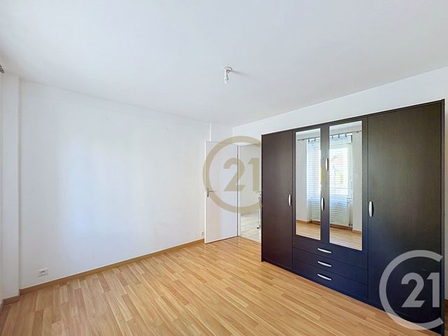 Appartement F3 à vendre - 3 pièces - 65.55 m2 - BELFORT - 90 - FRANCHE-COMTE - Century 21 Agence Du Théâtre