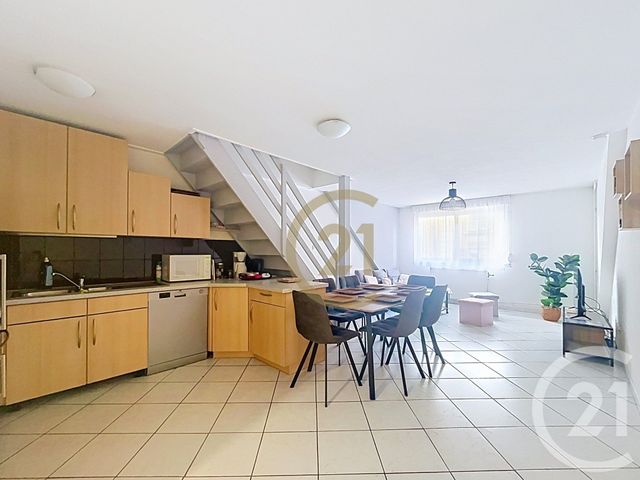 Appartement Duplex à vendre - 4 pièces - 65.0 m2 - BELFORT - 90 - FRANCHE-COMTE - Century 21 Agence Du Théâtre