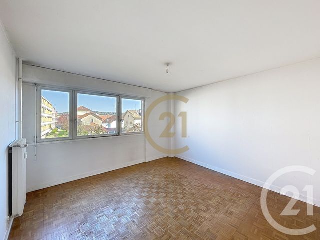 Appartement F5 à vendre - 5 pièces - 106.33 m2 - BELFORT - 90 - FRANCHE-COMTE - Century 21 Agence Du Théâtre