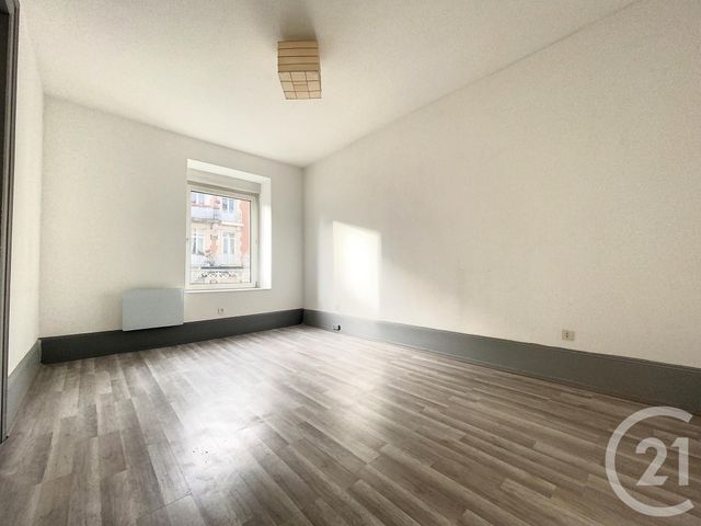 Appartement F2 à louer - 2 pièces - 47.98 m2 - BELFORT - 90 - FRANCHE-COMTE - Century 21 Agence Du Théâtre