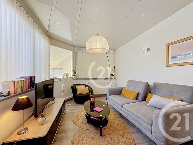 Appartement T3 à vendre - 3 pièces - 61.52 m2 - MONTBELIARD - 25 - FRANCHE-COMTE - Century 21 Agence Du Théâtre