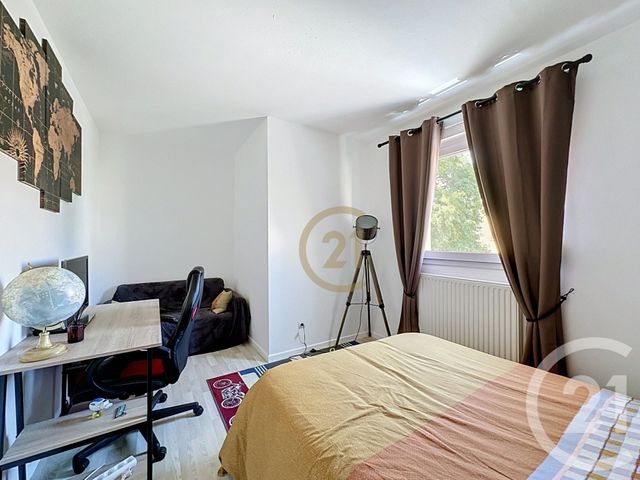 Appartement F5 à vendre - 5 pièces - 84.1 m2 - VALDOIE - 90 - FRANCHE-COMTE - Century 21 Agence Du Théâtre