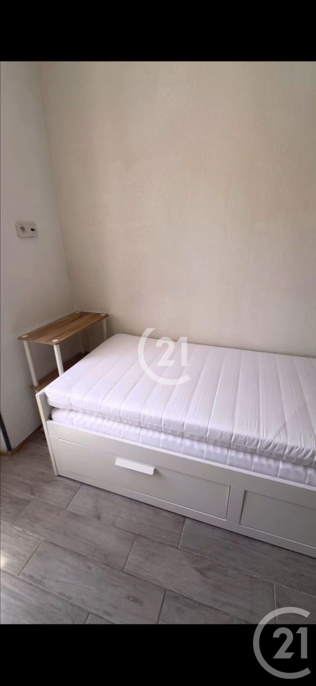 Appartement Studio à vendre - 4 pièces - 30.0 m2 - BELFORT - 90 - FRANCHE-COMTE - Century 21 Agence Du Théâtre