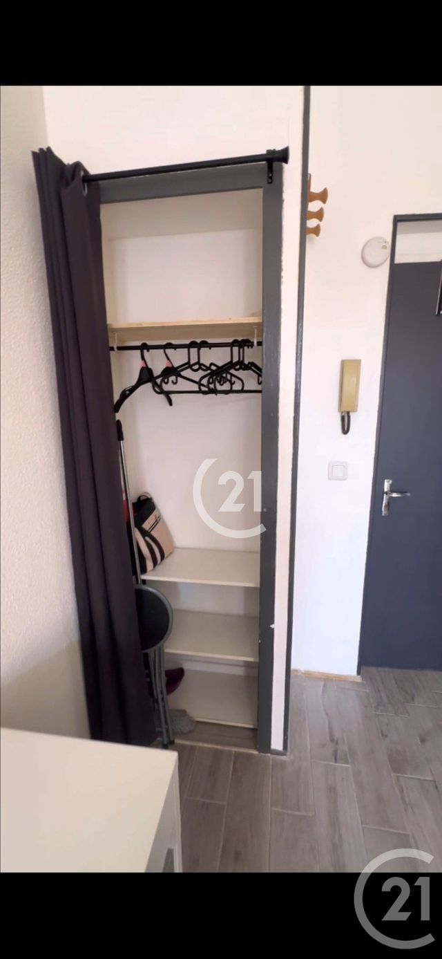 Appartement Studio à vendre - 4 pièces - 30.0 m2 - BELFORT - 90 - FRANCHE-COMTE - Century 21 Agence Du Théâtre