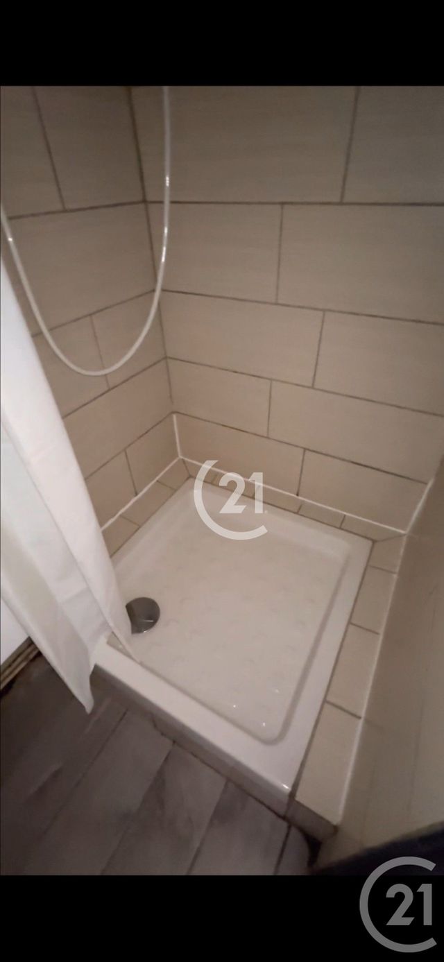 Appartement Studio à vendre - 4 pièces - 30.0 m2 - BELFORT - 90 - FRANCHE-COMTE - Century 21 Agence Du Théâtre