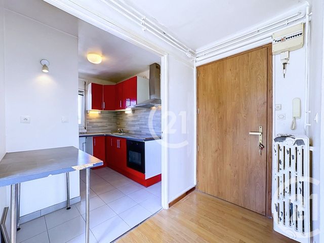 Appartement T2 à vendre - 2 pièces - 39.28 m2 - BELFORT - 90 - FRANCHE-COMTE - Century 21 Agence Du Théâtre