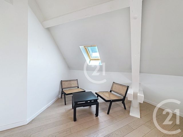 Appartement T3 à vendre - 4 pièces - 92.16 m2 - BELFORT - 90 - FRANCHE-COMTE - Century 21 Agence Du Théâtre