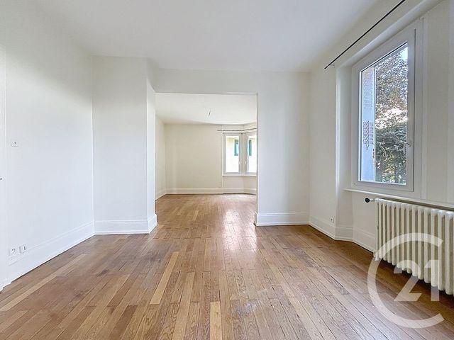 Appartement F4 à louer - 4 pièces - 106.0 m2 - BELFORT - 90 - FRANCHE-COMTE - Century 21 Agence Du Théâtre