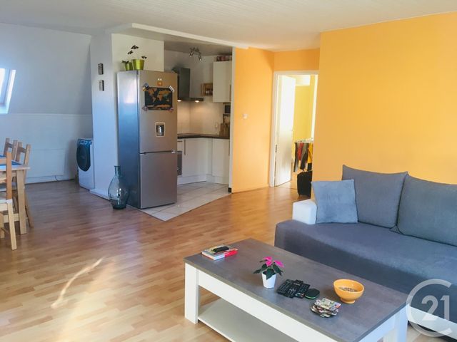Appartement F2 à louer - 2 pièces - 55.22 m2 - BELFORT - 90 - FRANCHE-COMTE - Century 21 Agence Du Théâtre