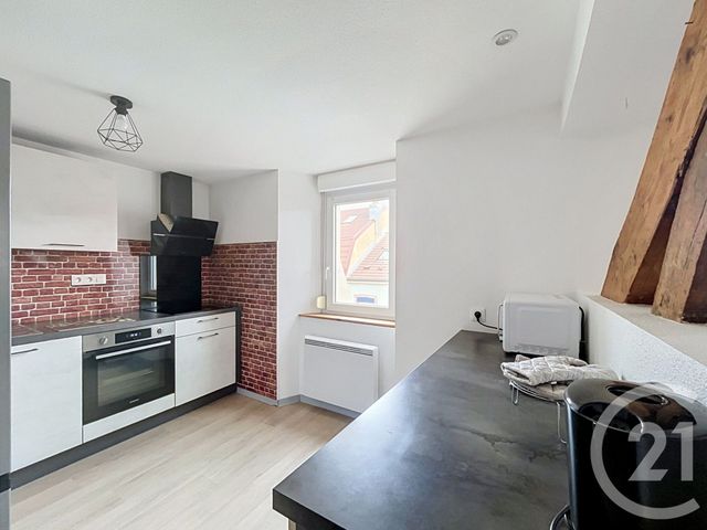 Appartement F5 à vendre - 5 pièces - 73.65 m2 - BELFORT - 90 - FRANCHE-COMTE - Century 21 Agence Du Théâtre