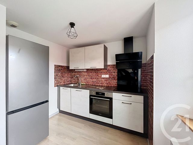 Appartement F5 à vendre - 5 pièces - 73.65 m2 - BELFORT - 90 - FRANCHE-COMTE - Century 21 Agence Du Théâtre