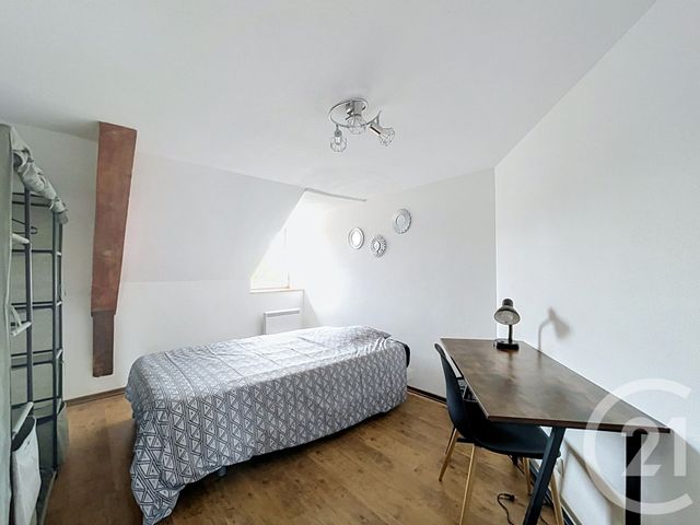 Appartement F5 à vendre - 5 pièces - 73.65 m2 - BELFORT - 90 - FRANCHE-COMTE - Century 21 Agence Du Théâtre