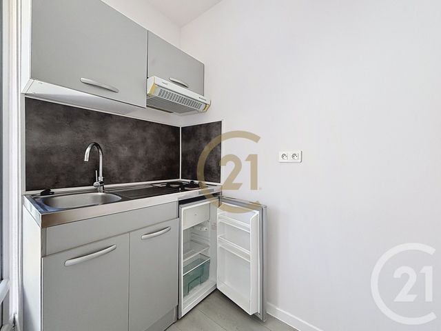 Appartement F1 à louer - 1 pièce - 16.5 m2 - BAVILLIERS - 90 - FRANCHE-COMTE - Century 21 Agence Du Théâtre
