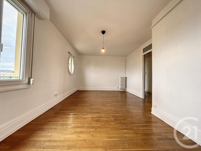 Appartement F3 à louer - 3 pièces - 67.19 m2 - BELFORT - 90 - FRANCHE-COMTE - Century 21 Agence Du Théâtre
