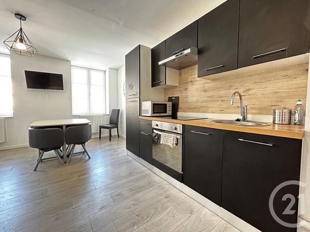 Appartement F2 à louer - 2 pièces - 39.81 m2 - MONTBELIARD - 25 - FRANCHE-COMTE - Century 21 Agence Du Théâtre