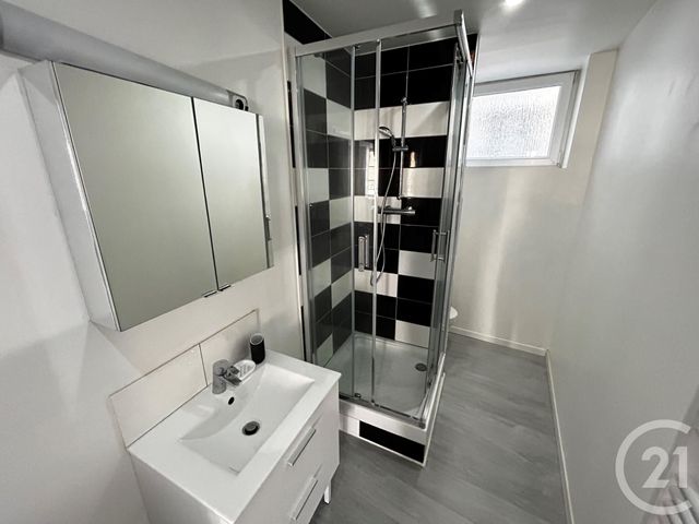 Appartement F2 à louer - 2 pièces - 39.81 m2 - MONTBELIARD - 25 - FRANCHE-COMTE - Century 21 Agence Du Théâtre